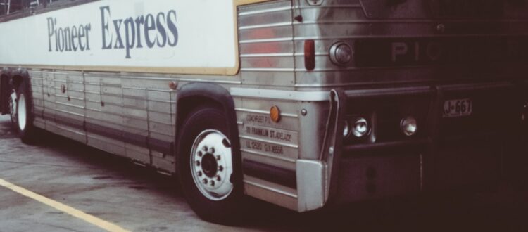 Photo Corporate Retreat Transportation