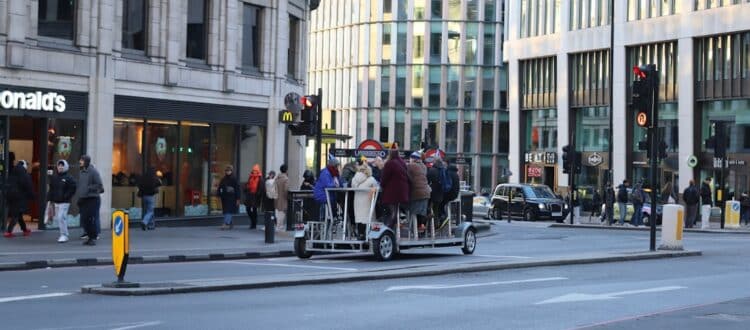 Photo group transportation