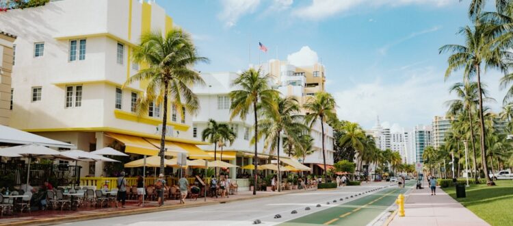 Photo Charter Bus Rentals Miami