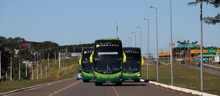 Photo Charter Bus Travel